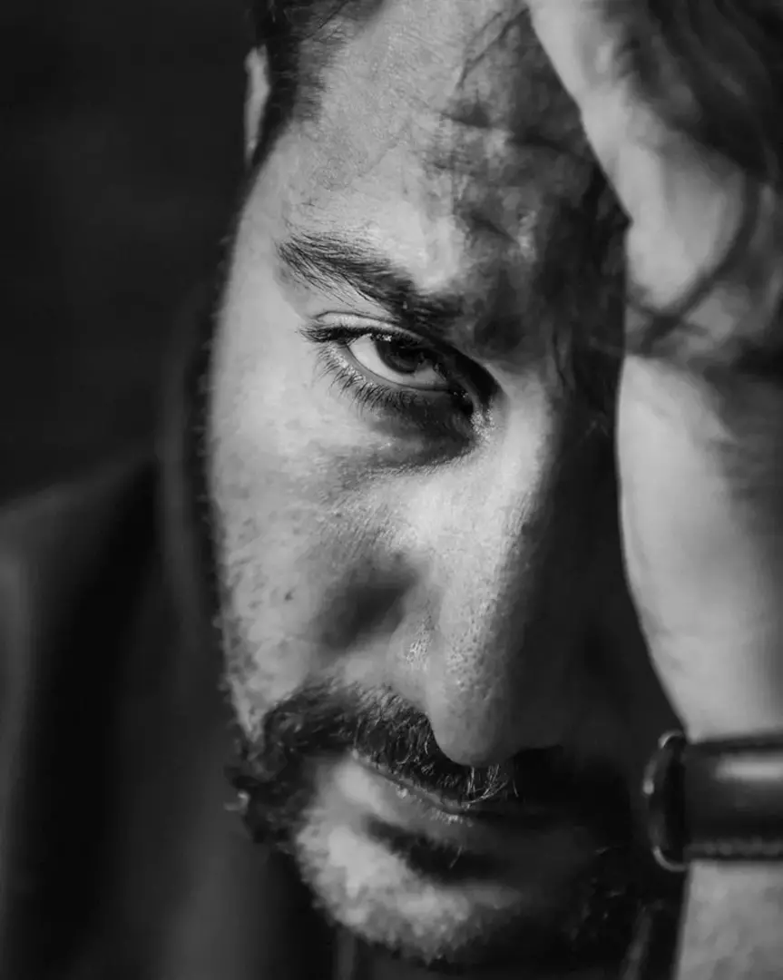 نمونه کار از بهزاد, ایازلو