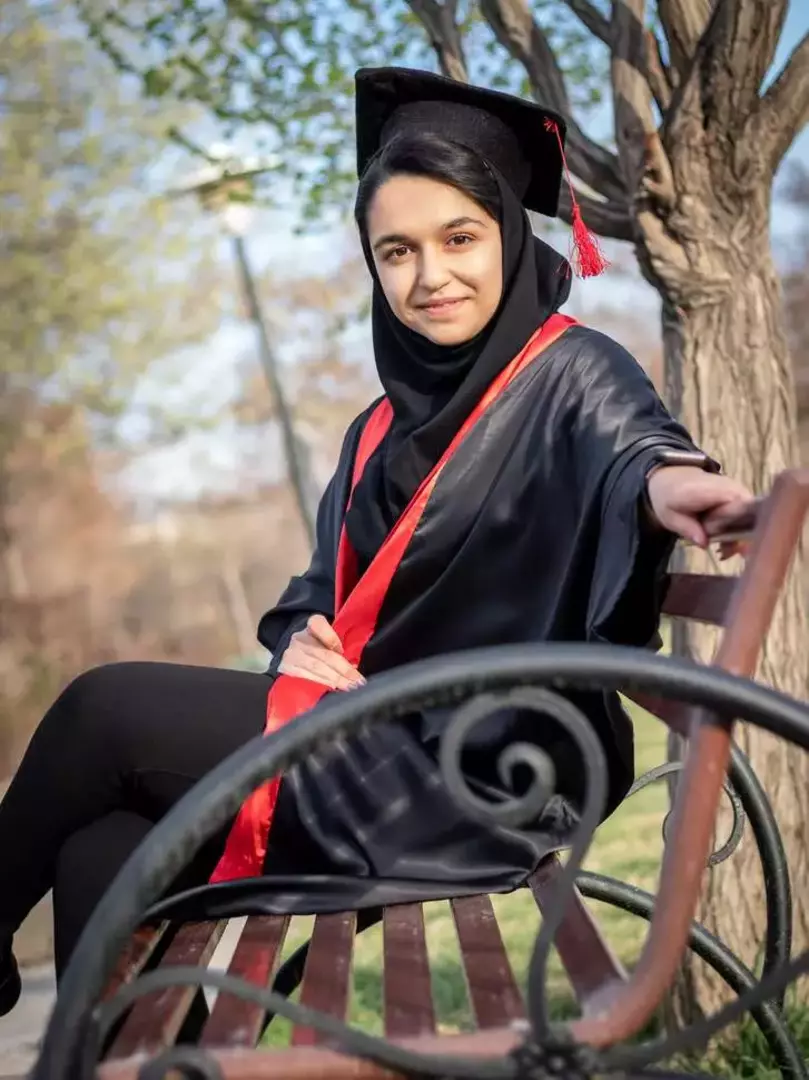 نمونه کار عکاسی فارغ التحصیلی توسط گیتی نورد که در تاریخ 1401-04-15 ** چهارشنبه  **  ساعت 04:42PM بارگذاری شده است.