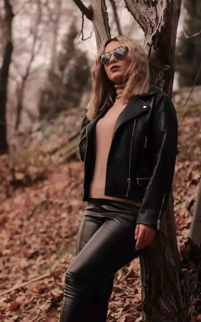 نمونه کار از تارا ترابی زاده 