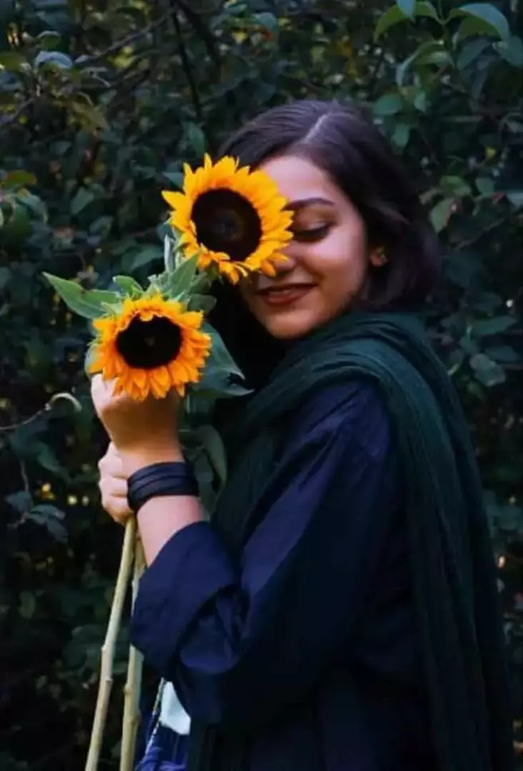 نمونه کار از تارا ترابی زاده 