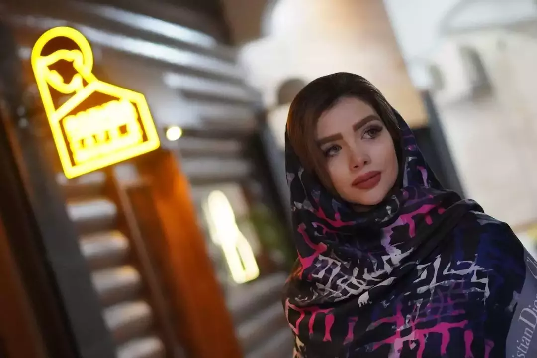 نمونه کار عکاسی چهره - پروفایل توسط میرزاخانی که در تاریخ 1401-04-31 ** جمعه  **  ساعت 02:57AM بارگذاری شده است.