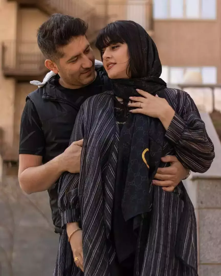 نمونه کار عکاسی زوج و سالگرد توسط گیتی نورد که در تاریخ 1401-05-03 ** دوشنبه  **  ساعت 09:00PM بارگذاری شده است.