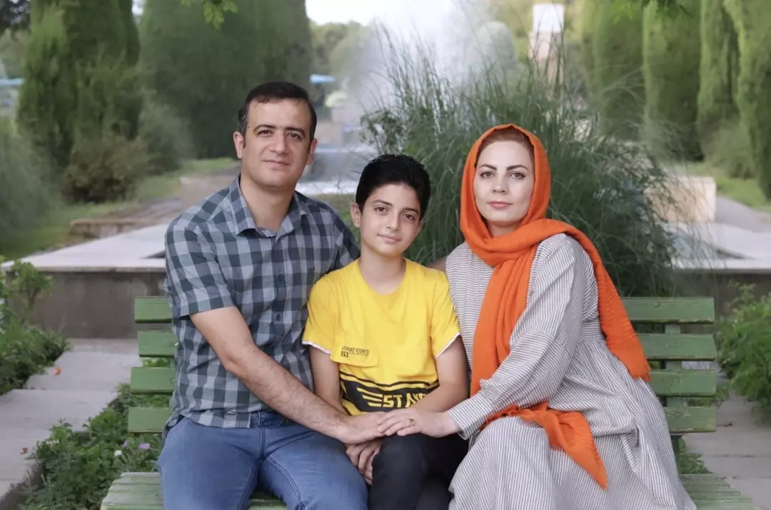 نمونه کار عکاسی خانوادگی توسط غیبی که در تاریخ 1401-05-15 ** شنبه  **  ساعت 12:21AM بارگذاری شده است.