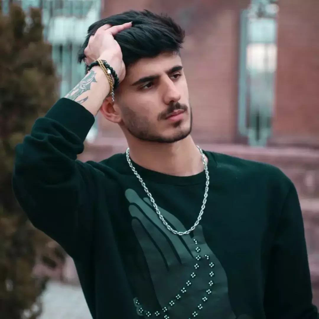 نمونه کار از محمد مهدی کیوان