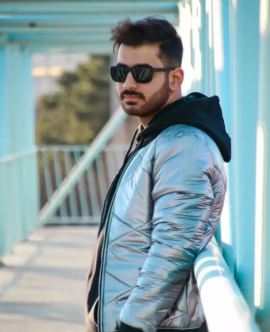 نمونه کار از محمد مهدی کیوان