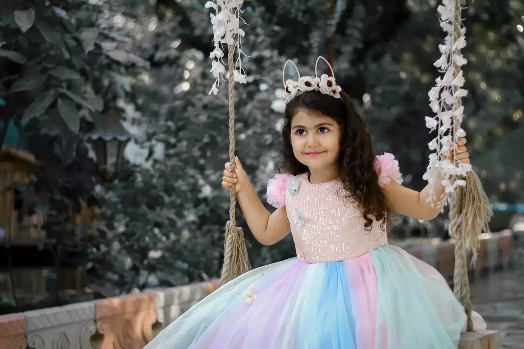 نمونه کار از لیلی محبی