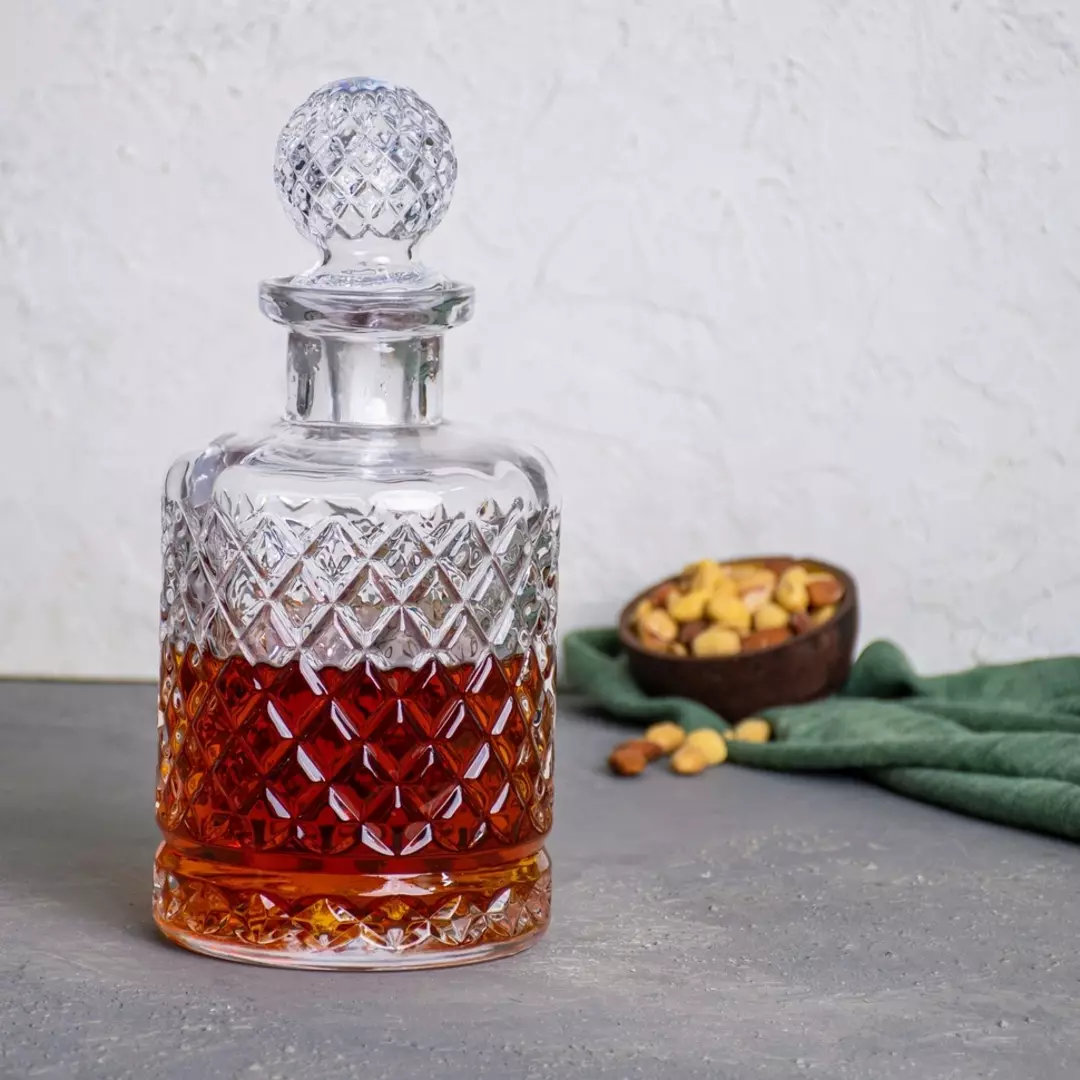 نمونه کار از آرمین هراتی