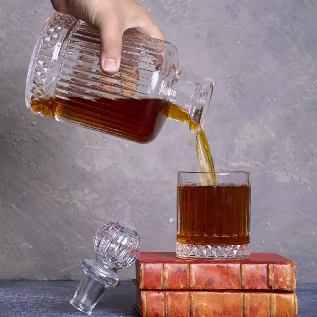 نمونه کار از آرمین هراتی