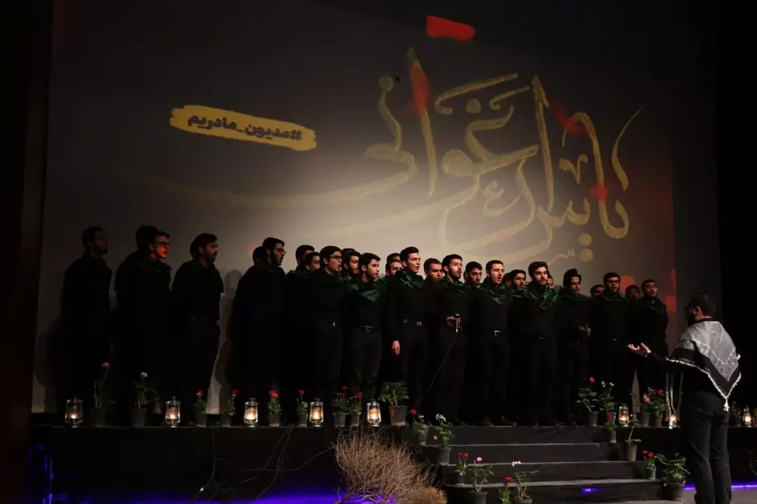 نمونه کار عکاسی مذهبی توسط عامی مطلق که در تاریخ 1401-07-26 ** سه‌شنبه  **  ساعت 02:44AM بارگذاری شده است.