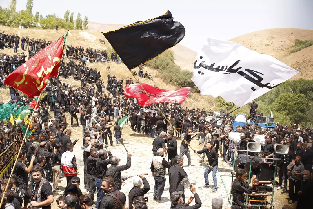 نمونه کار عکاسی مذهبی توسط نوروزی  که در تاریخ 1401-10-04 ** یک‌شنبه  **  ساعت 01:28PM بارگذاری شده است.