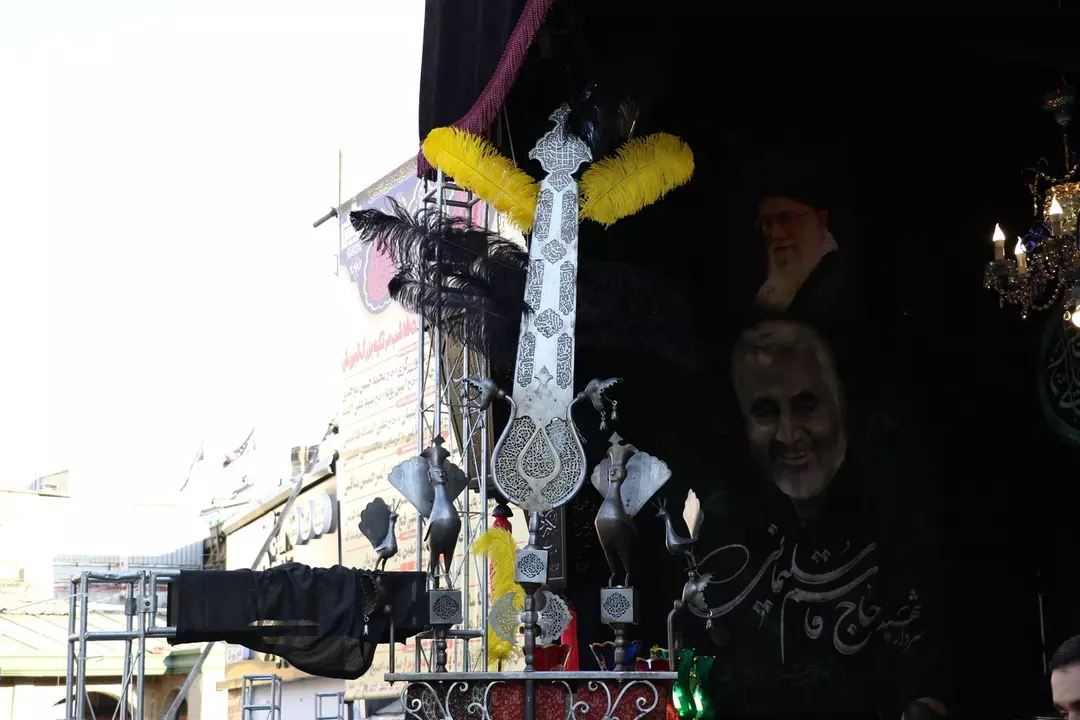 نمونه کار عکاسی مذهبی توسط حسنی که در تاریخ 1401-10-24 ** شنبه  **  ساعت 12:32PM بارگذاری شده است.