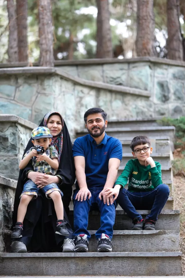 نمونه کار عکاسی خانوادگی توسط عصار که در تاریخ 1401-11-10 ** دوشنبه  **  ساعت 12:50PM بارگذاری شده است.