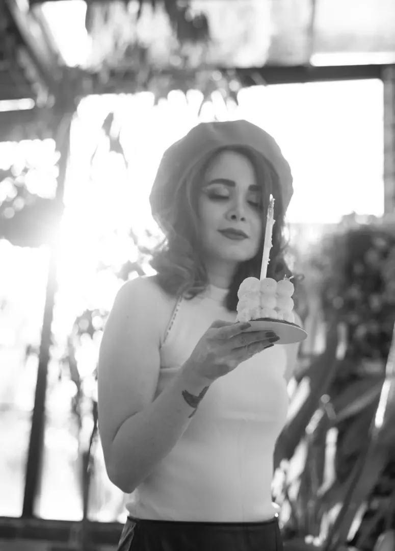 نمونه کار از بهزاد, ایازلو