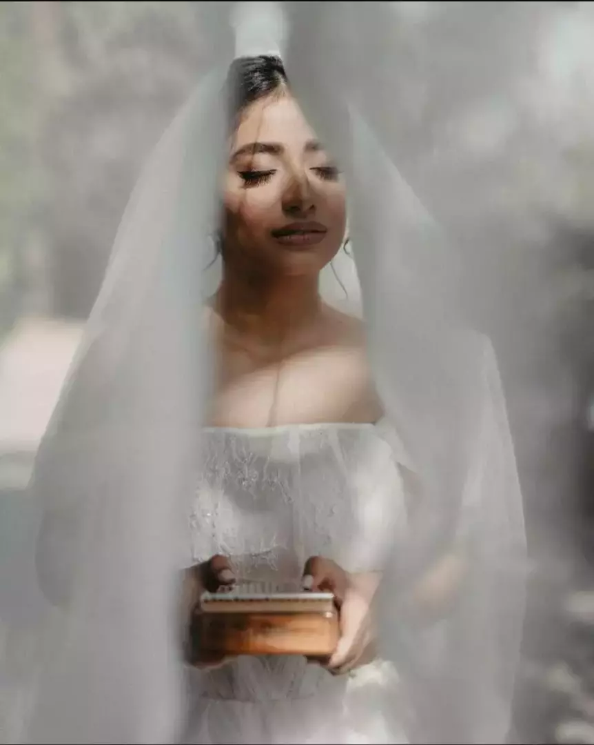 نمونه کار از آیدا توکلی