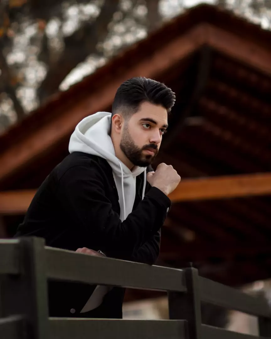نمونه کار از محمدمهدی دهباشی
