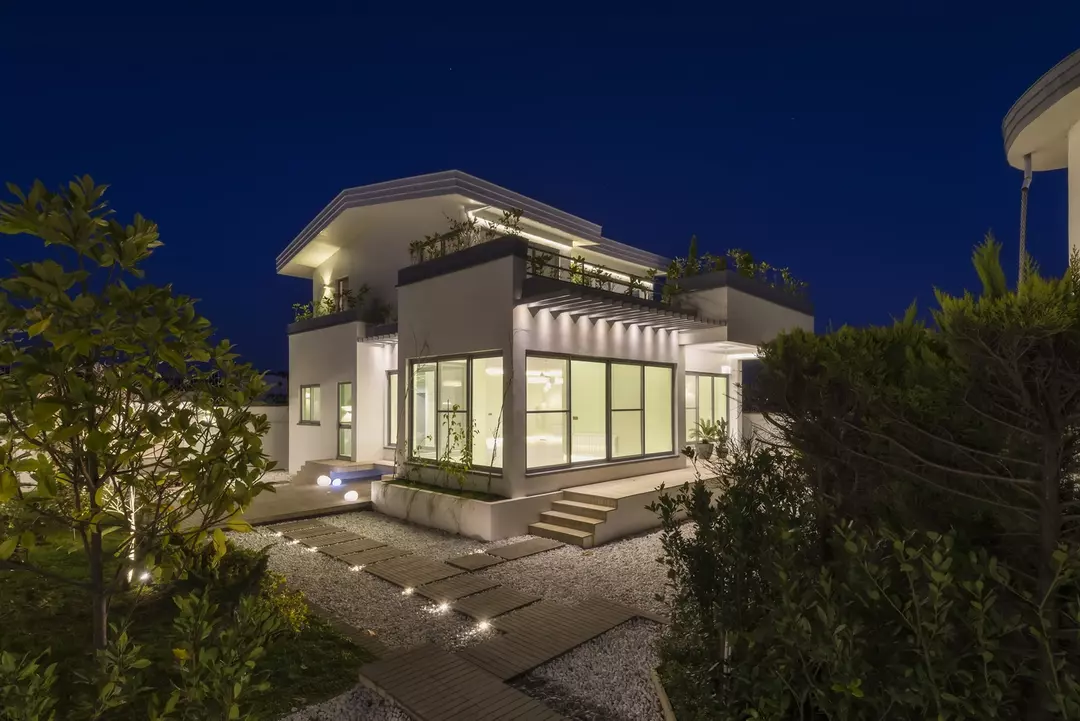 نمونه کار از نصیر قرشی