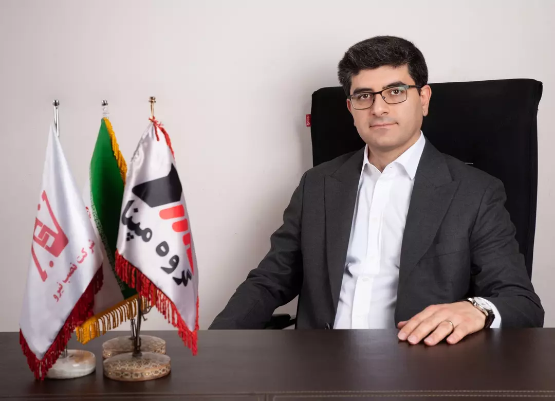 عکاسی پرتره سازمانی از اشکان غفاری