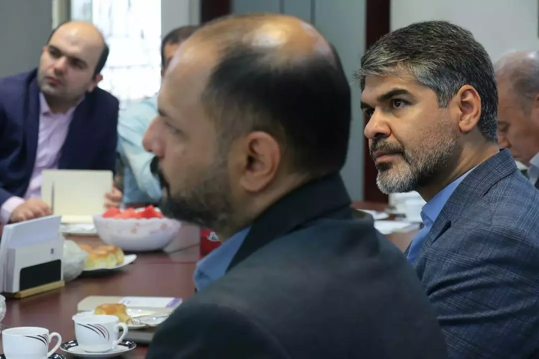 نمونه کار عکاسی پرتره سازمانی توسط فرهادیه که در تاریخ 1402-04-18 ** یک‌شنبه  **  ساعت 11:11PM بارگذاری شده است.