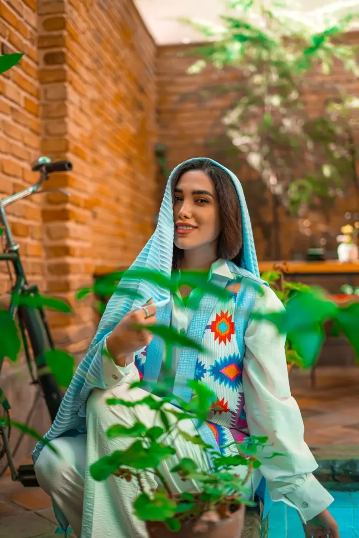 نمونه کار عکاسی چهره - پروفایل توسط محمدی که در تاریخ 1402-04-22 ** پنج‌شنبه  **  ساعت 03:40PM بارگذاری شده است.