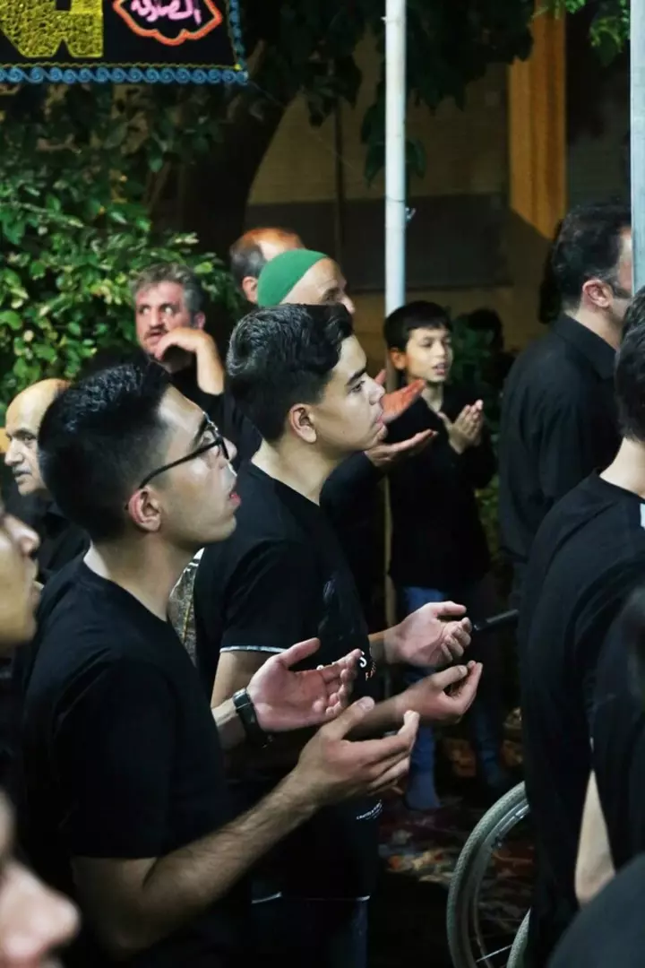 نمونه کار عکاسی مذهبی توسط مهرگان که در تاریخ 1402-05-07 ** شنبه  **  ساعت 07:13PM بارگذاری شده است.