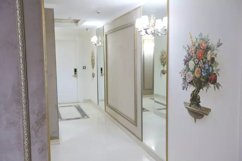 نمونه کار عکاسی معماری و دکوراسیون توسط مهدوی پور که در تاریخ 1402-06-05 ** یک‌شنبه  **  ساعت 05:18PM بارگذاری شده است.