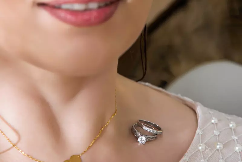 نمونه کار عکاسی عقد، عروسی و فرمالیته توسط فرشیدفر که در تاریخ 1402-06-18 ** شنبه  **  ساعت 04:03AM بارگذاری شده است.