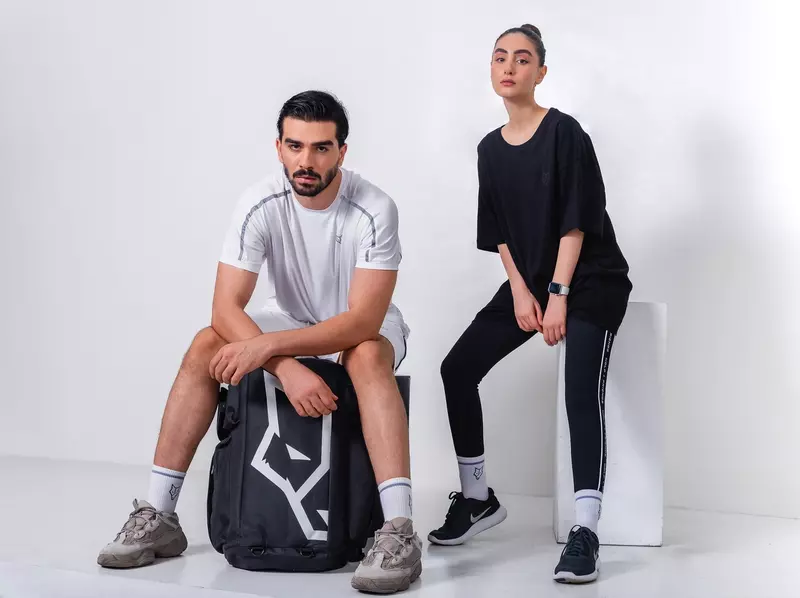 نمونه کار از بهزاد, ایازلو
