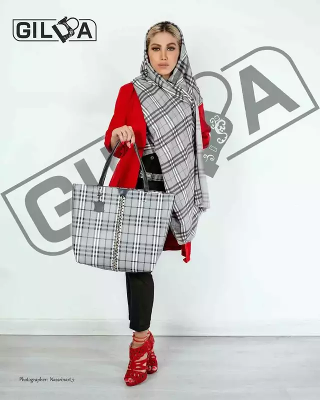 نمونه کار عکاسی مدلینگ ، پوشاک و لباس توسط بیات که در تاریخ 1402-06-20 ** دوشنبه  **  ساعت 02:05AM بارگذاری شده است.