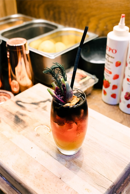 نمونه کار از امیرمهدی هاشمی