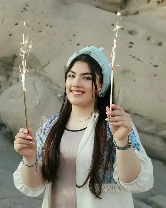 نمونه کار عکاسی تولد - مهمانی - دورهمی توسط نیکجو که در تاریخ 1402-09-19 ** یک‌شنبه  **  ساعت 02:15PM بارگذاری شده است.