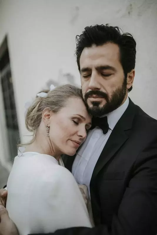 نمونه کار عکاسی عقد، عروسی و فرمالیته توسط کشاورز که در تاریخ 1402-09-19 ** یک‌شنبه  **  ساعت 03:25PM بارگذاری شده است.