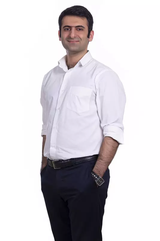 عکاسی پرتره سازمانی از سیاوش باقری