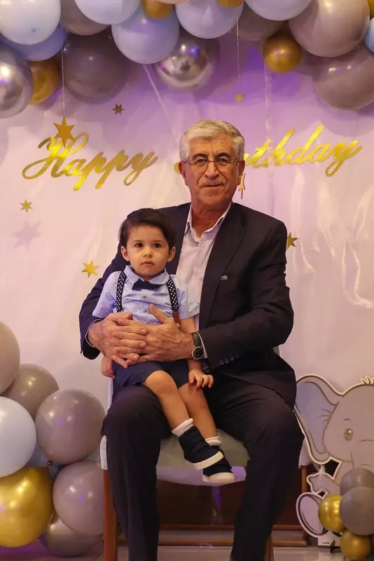 نمونه کار عکاسی خانوادگی توسط سرلک که در تاریخ 1402-10-16 ** شنبه  **  ساعت 08:11PM بارگذاری شده است.