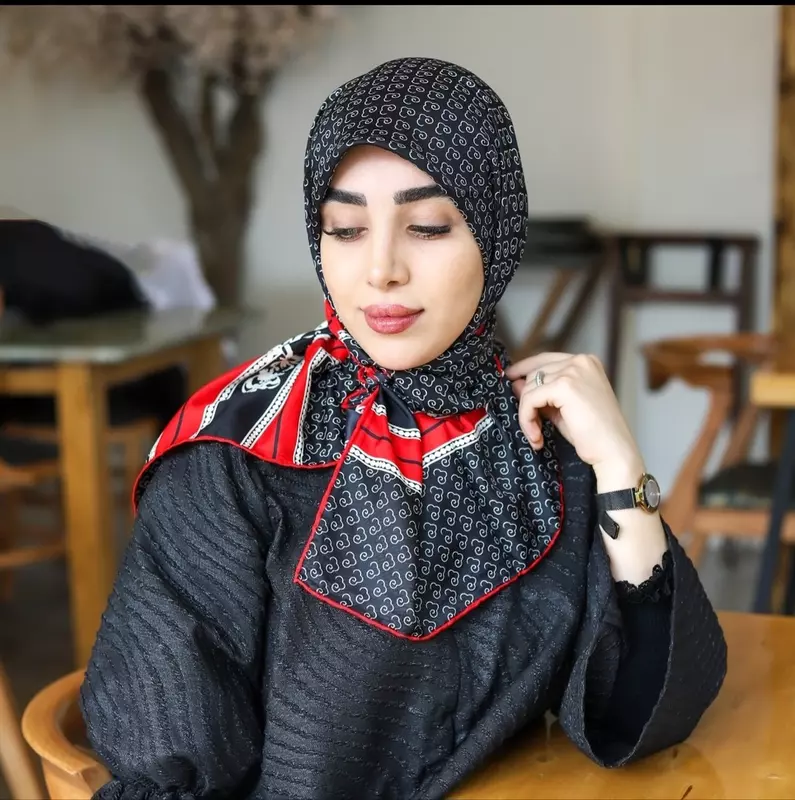نمونه کار عکاسی مدلینگ ، پوشاک و لباس توسط رشنین که در تاریخ 1402-10-25 ** دوشنبه  **  ساعت 04:22PM بارگذاری شده است.