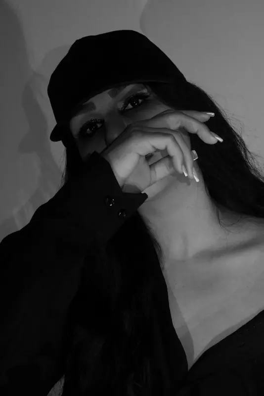 نمونه کار از الهام  شریفی 