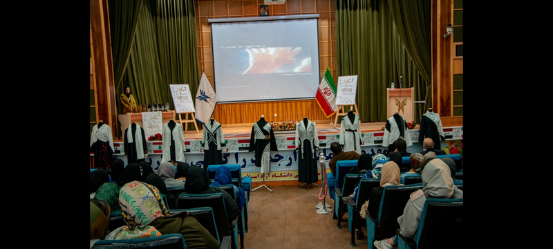 نمونه کار عکاسی همایش و رویداد توسط علوی مهر  که در تاریخ 1402-12-04 ** جمعه  **  ساعت 01:05PM بارگذاری شده است.