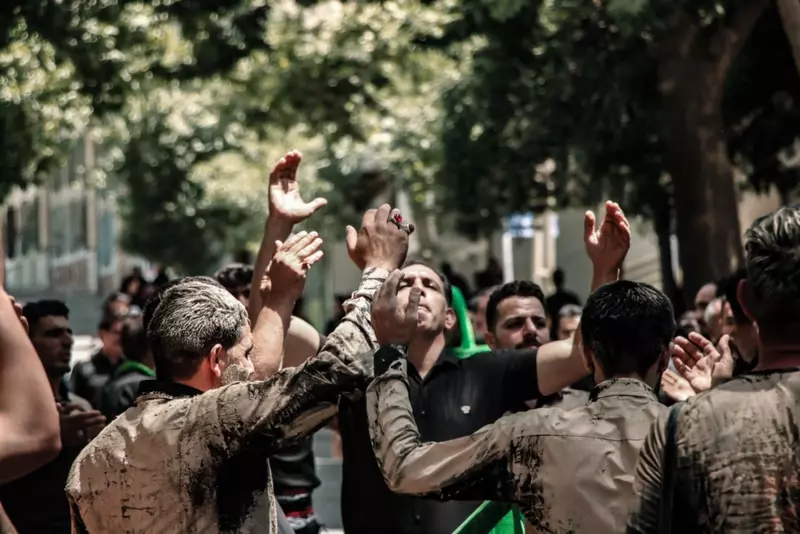 نمونه کار عکاسی مذهبی توسط علوی مهر  که در تاریخ 1402-12-04 ** جمعه  **  ساعت 01:09PM بارگذاری شده است.