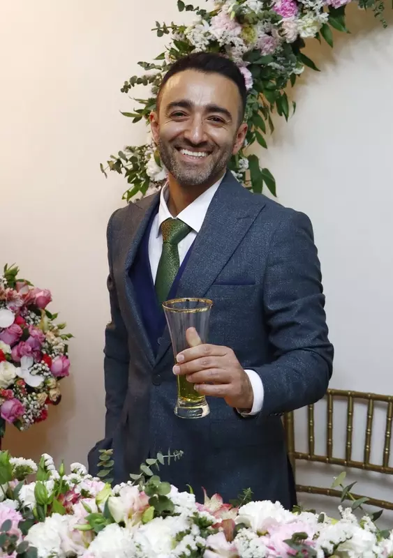 نمونه کار عکاسی زوج و سالگرد توسط طاهری  که در تاریخ 1402-12-05 ** شنبه  **  ساعت 12:08PM بارگذاری شده است.