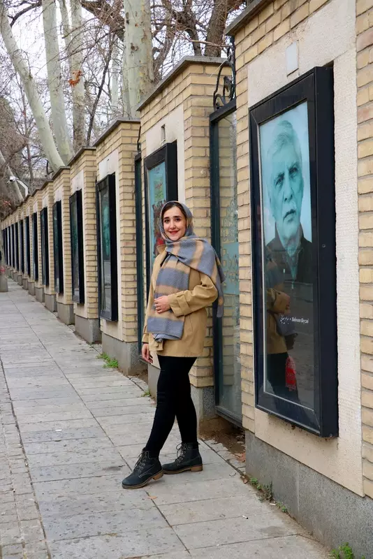 نمونه کار از الهام  شریفی 