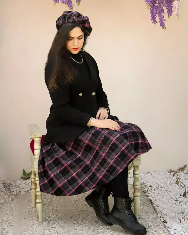 نمونه کار عکاسی مدلینگ ، پوشاک و لباس توسط زاهدی که در تاریخ 1402-12-09 ** چهارشنبه  **  ساعت 09:10AM بارگذاری شده است.