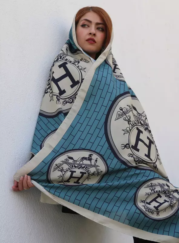 نمونه کار عکاسی مدلینگ ، پوشاک و لباس توسط محمدی که در تاریخ 1402-12-12 ** شنبه  **  ساعت 12:28PM بارگذاری شده است.