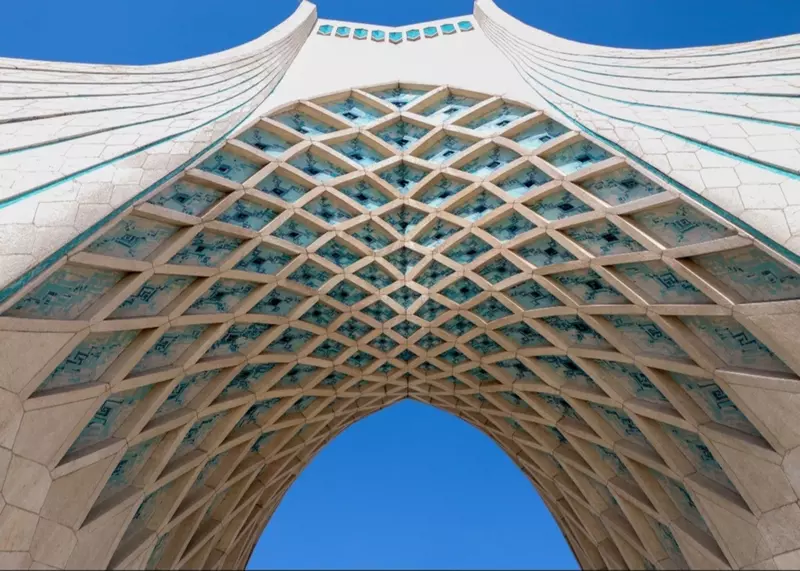 نمونه کار عکاسی معماری و دکوراسیون توسط حاتمی که در تاریخ 1403-01-12 ** یک‌شنبه  **  ساعت 10:28AM بارگذاری شده است.
