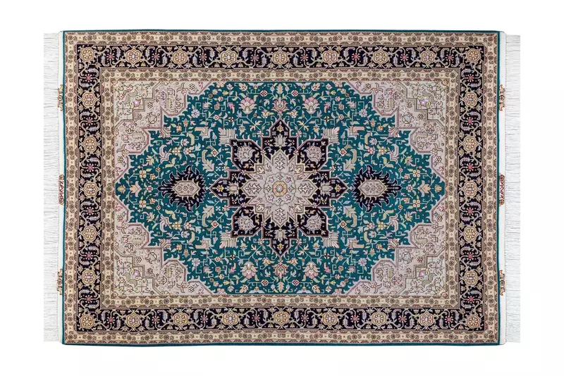 عکاسی صنعتی و زمینه سفید از سیاوش باقری