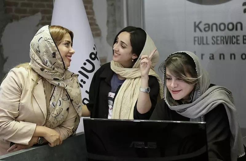 نمونه کار عکاسی زمرد انیسی