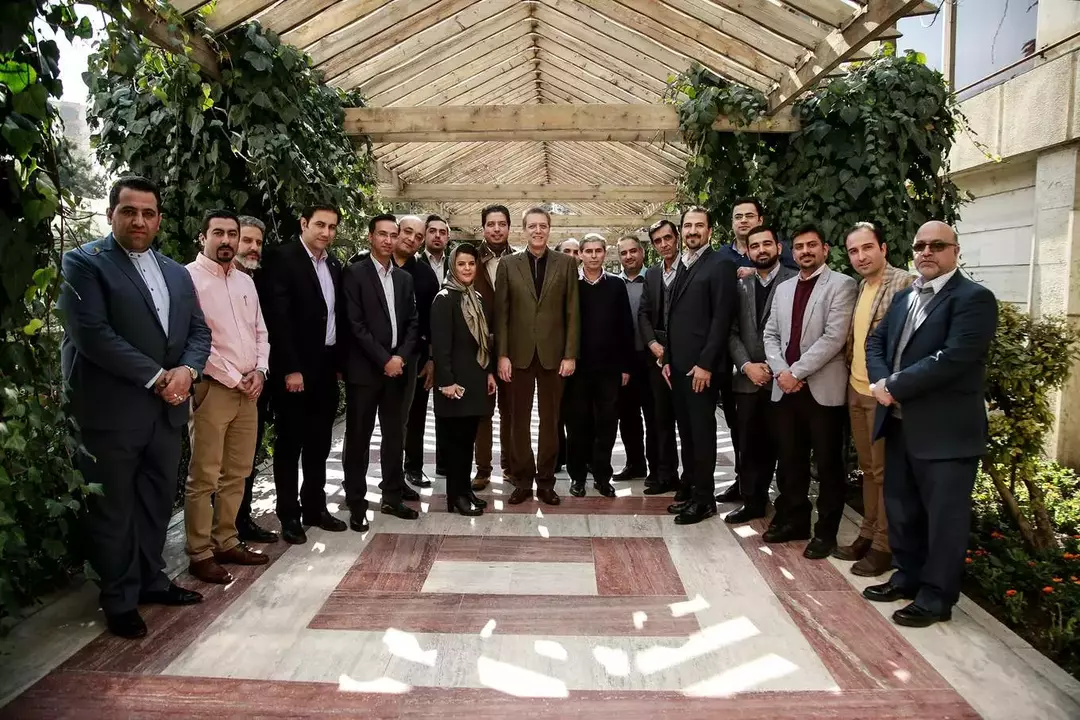 عکاسی پرتره سازمانی از فائزه, حمیدیا