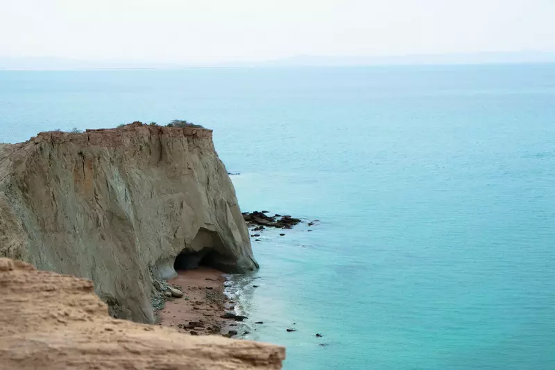 نمونه کار عکاسی مناظر توسط رایمند که در تاریخ 1403-01-29 ** چهارشنبه  **  ساعت 07:52PM بارگذاری شده است.