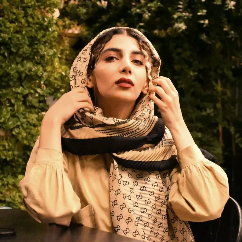 عکاسی چهره - پروفایل از مریم کریمیان