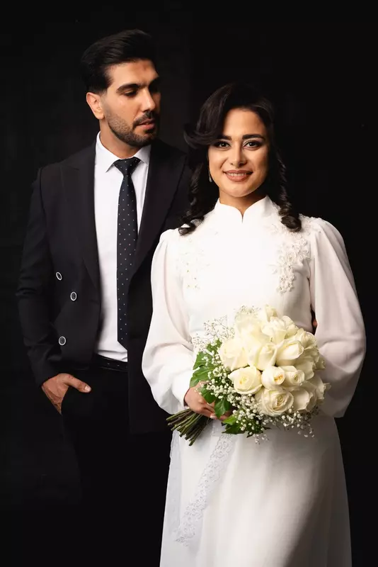 نمونه کار عکاسی عقد، عروسی و فرمالیته توسط زارع زاده که در تاریخ 1403-02-25 ** سه‌شنبه  **  ساعت 01:28PM بارگذاری شده است.