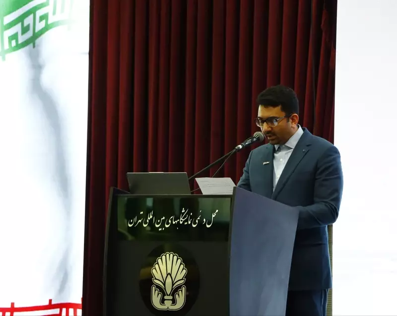 نمونه کار عکاسی همایش و رویداد توسط طاهری  که در تاریخ 1403-03-13 ** یک‌شنبه  **  ساعت 02:20PM بارگذاری شده است.