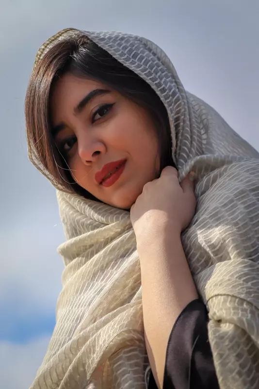 نمونه کار عکاسی چهره - پروفایل توسط پیرهادی که در تاریخ 1403-04-03 ** یک‌شنبه  **  ساعت 01:01AM بارگذاری شده است.